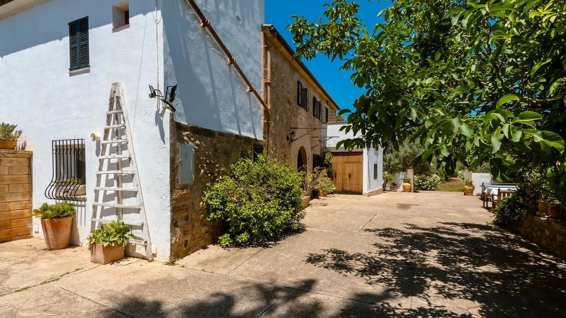 Villa Lloquet By Homevillas360 Pollenca